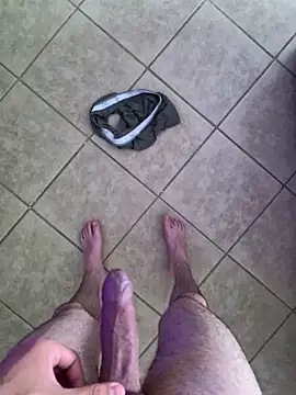 pitudo1313wuero online show from 10.28.25