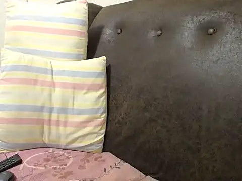 bustylaura4u online show from 02.07.26