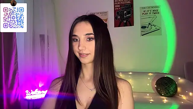 LinaMour online show from 03.08.26