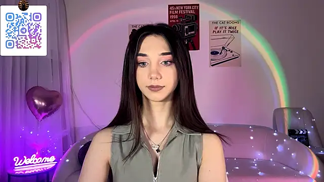 LinaMour online show from 05.14.26