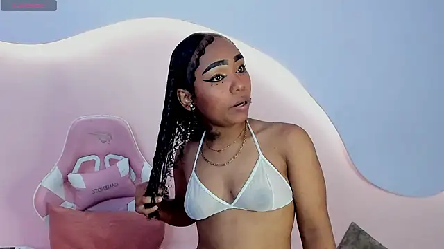 SkylerBloomm online show from 11.06.25