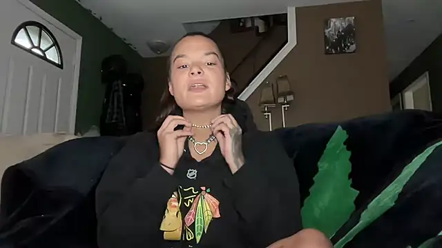 Trippie hippies1313 online show from 10.08.25