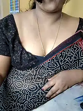 Angel0731 online show from 12.17.25