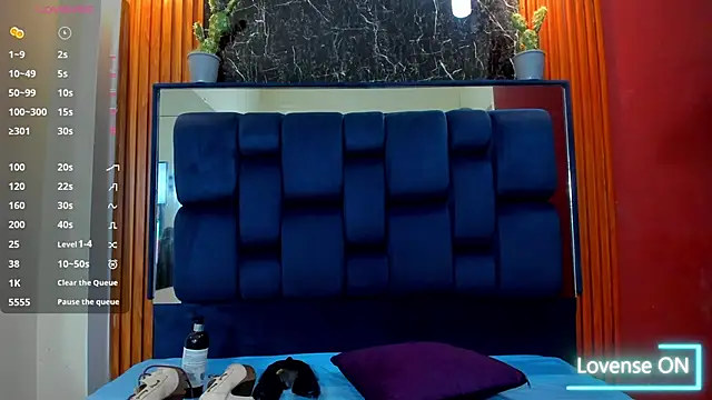 JisooLuv online show from 10.25.25