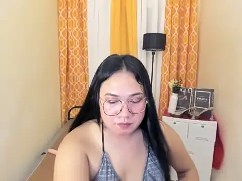 TsUncutKaren online show from 03.28.26