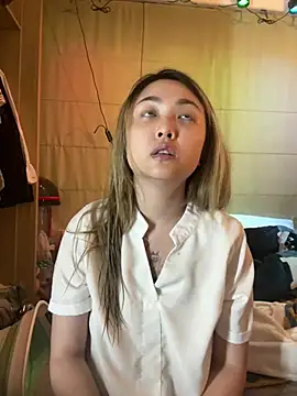 Snapshot of tw_feibaby chatting on 07.25.26 tw feibaby online show from 07.25.26
