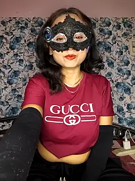 Snapshot of yours_sugar_babe chatting on 02.11.26 yours sugar babe online show from 02.11.26