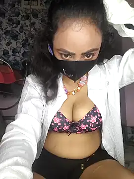 Snapshot of yours_sugar_babe chatting on 03.27.26 yours sugar babe online show from 03.27.26
