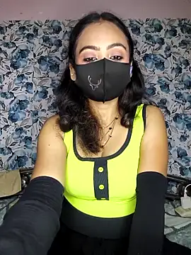 Snapshot of yours_sugar_babe chatting on 04.16.26 yours sugar babe online show from 04.16.26