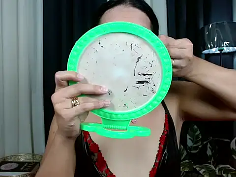 Kiethmadison Miller online show from 09.25.25