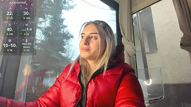 Snapshot of Ella_Vee chatting on 02.08.26 Ella Vee online show from 02.08.26