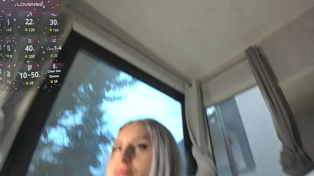 Snapshot of Ella_Vee chatting on 02.17.26 Ella Vee online show from 02.17.26