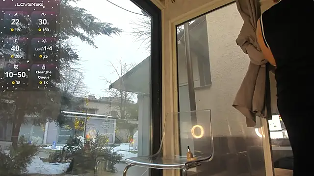 Snapshot of Ella_Vee chatting on 02.28.26 Ella Vee online show from 02.28.26