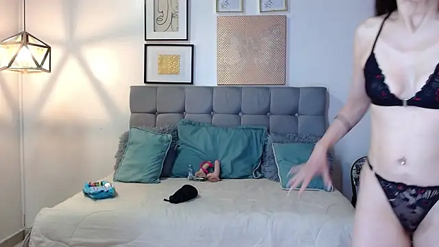  naomi s online show from 03.31.26