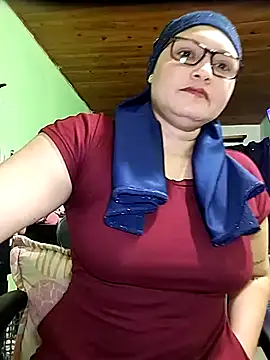 Snapshot of zulaija_masih chatting on 09.18.25 zulaija masih online show from 09.18.25