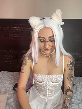 Snapshot of sharlot24 chatting on 02.07.26 sharlot24 online show from 02.07.26