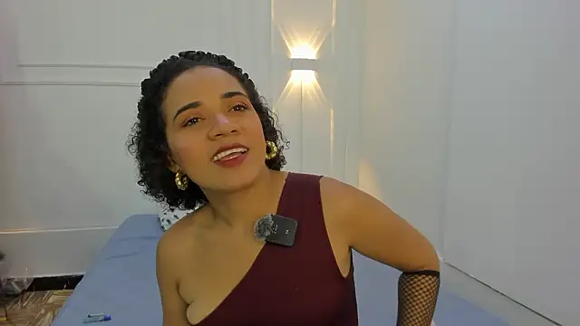 Snapshot of charlotte_dante212 chatting on 03.06.26 charlotte dante212 online show from 03.06.26