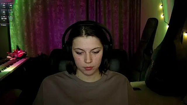 CutieAnny online show from 03.23.26