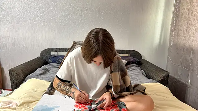 EvieDoll online show from 09.25.25