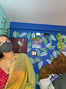 Snapshot of V-Hot-Sweti chatting on 07.11.26 V-Hot-Sweti online show from 07.11.26