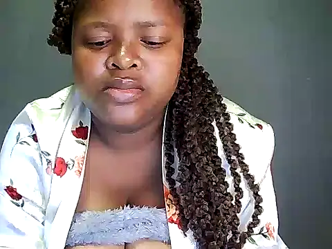 MegaBustyQueen online show from 09.08.25