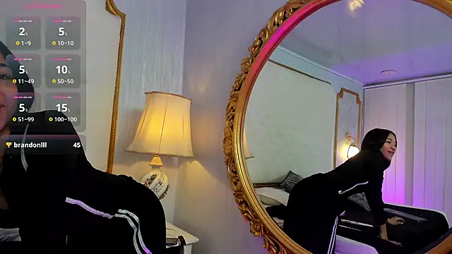 Snapshot of Manelyk_evanss_ chatting on 10.24.25 Manelyk evanss online show from 10.24.25