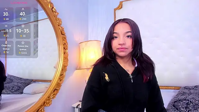 Snapshot of Manelyk_evanss_ chatting on 11.12.25 Manelyk evanss online show from 11.12.25