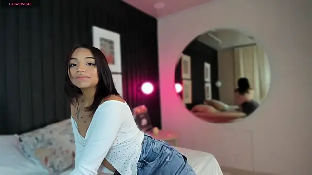 Snapshot of Manelyk_evanss_ chatting on 12.05.25 Manelyk evanss online show from 12.05.25