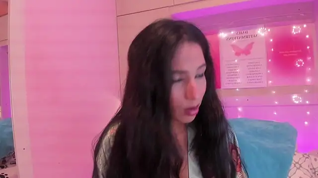 LexxaQueen online show from 10.15.25