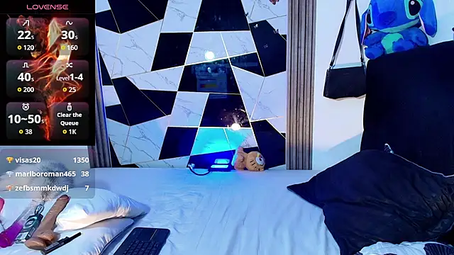 sophia arevalo online show from 11.30.25