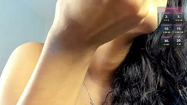 Snapshot of emycarver09 chatting on 02.03.26 emycarver09 online show from 02.03.26