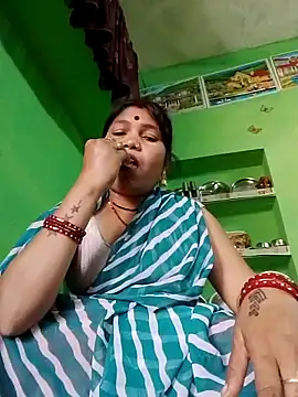 Snapshot of Rashili_jaan chatting on 11.12.25 Rashili jaan online show from 11.12.25