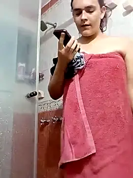 La-Gatatrans online show from 10.10.25