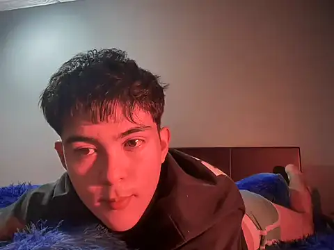 Snapshot of ivy_xo chatting on 09.12.25 ivy xo online show from 09.12.25