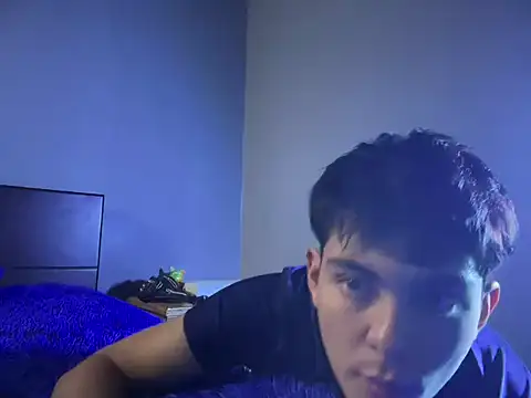 Snapshot of ivy_xo chatting on 09.13.25 ivy xo online show from 09.13.25