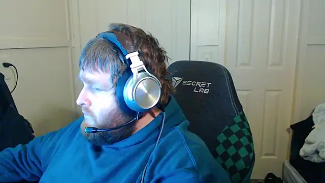 NeedyGlister online show from 09.24.25