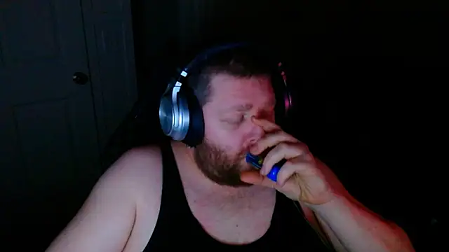 NeedyGlister online show from 09.28.25