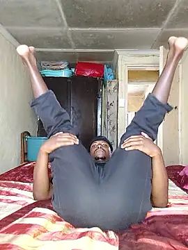 Snapshot of Hluga_25 chatting on 01.14.26 Hluga 25 online show from 01.14.26