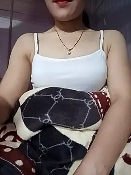 Snapshot of LucyyLy chatting on 01.17.26 LucyyLy online show from 01.17.26