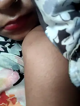 Snapshot of Suman_Rani_ chatting on 09.10.25 Suman Rani  online show from 09.10.25