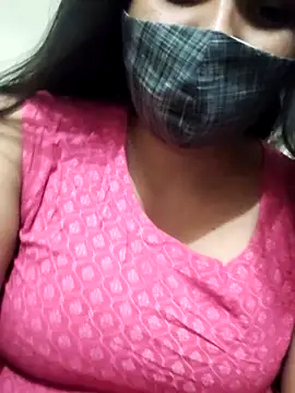 Snapshot of Suman_Rani_ chatting on 09.12.25 Suman Rani  online show from 09.12.25