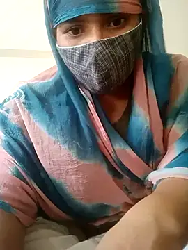 Snapshot of Suman_Rani_ chatting on 09.17.25 Suman Rani  online show from 09.17.25