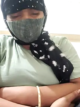 Snapshot of Suman_Rani_ chatting on 09.24.25 Suman Rani  online show from 09.24.25