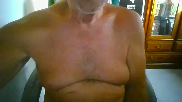 Snapshot of hpp66 chatting on 07.15.26 hpp66 online show from 07.15.26