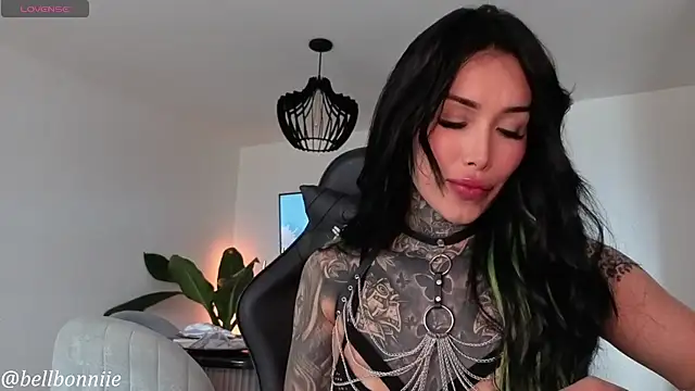 belllbonniie online show from 11.20.25