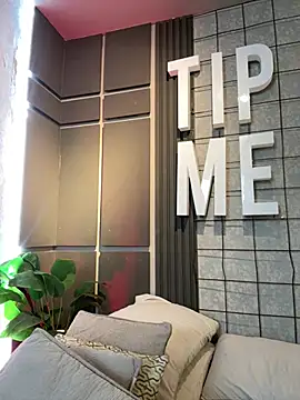 Tayler Kim online show from 03.26.26