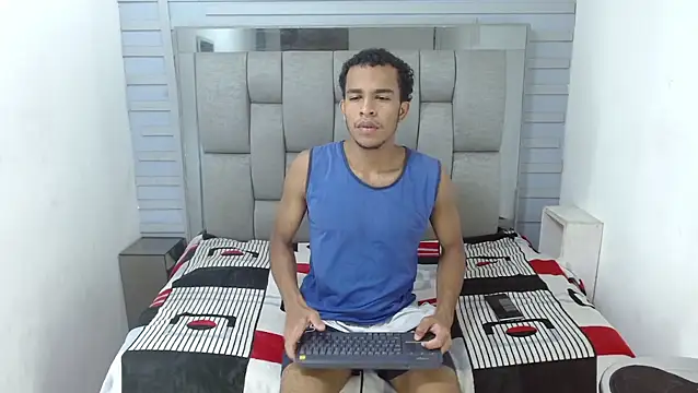 aston xvera online show from 09.09.25