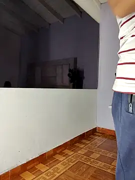 aston xvera online show from 09.24.25