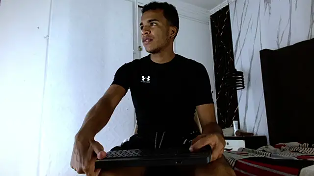 aston xvera online show from 10.14.25