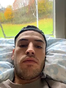 Snapshot of dino2603 chatting on 10.30.25 dino2603 online show from 10.30.25